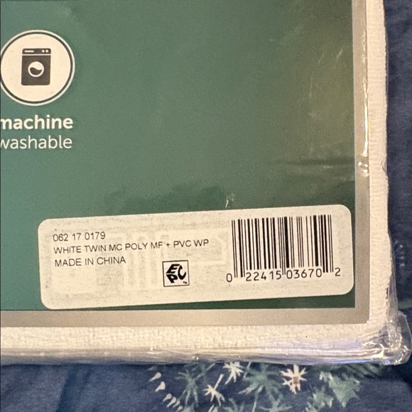 Allerease NIB Twin Waterproof Fitted Mattress Protector - Picture 5 of 5